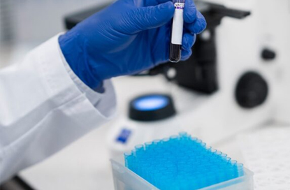 Um die Integration von Industrie, Wissenschaft und Forschung zu stärken, hat Shanghai Dengsheng Instrument gemeinsam mit vielen Spitzeninstitutionen eine neue Forschungs- und Entwicklungsbasis aufgebaut.